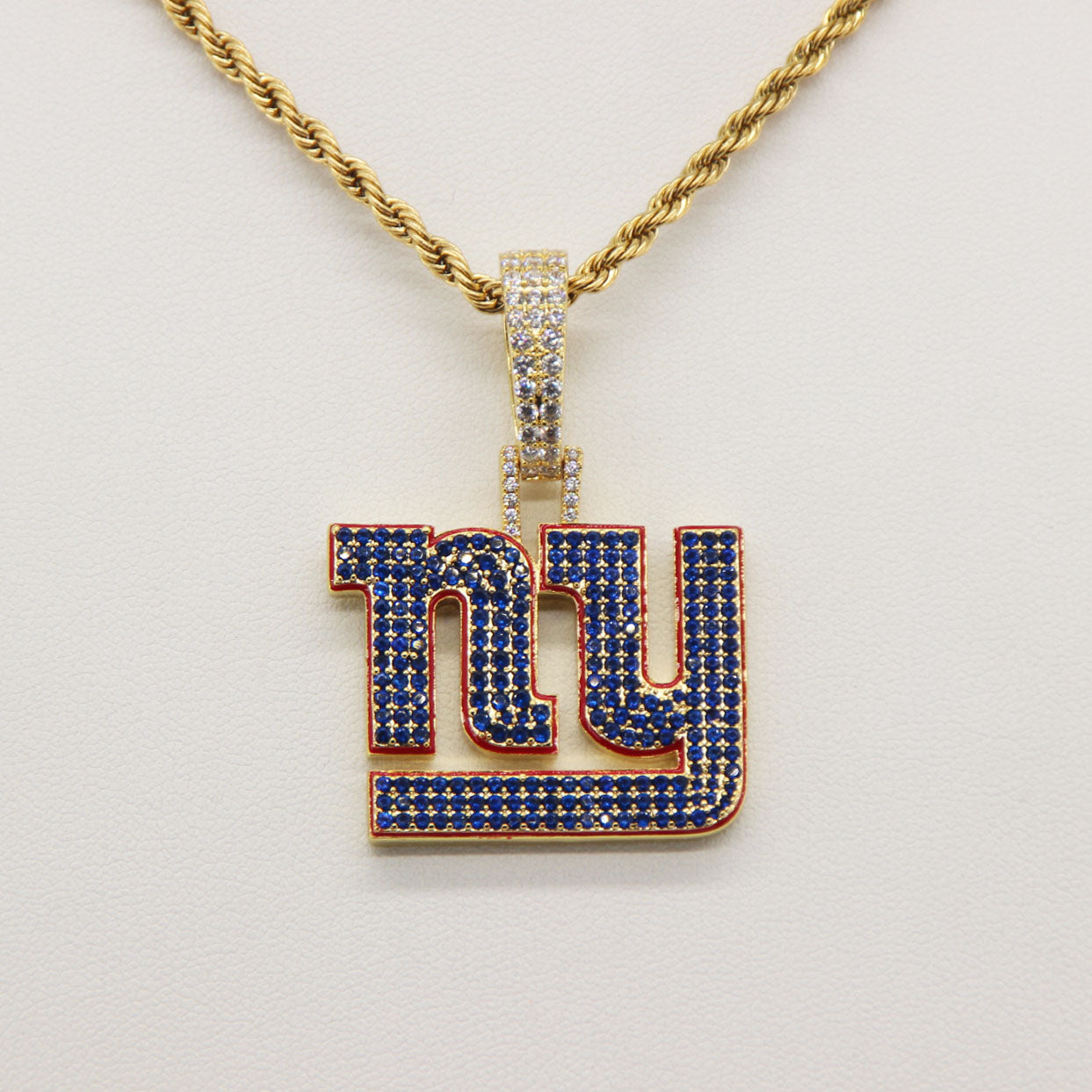 New York City Emblem Pendant Necklace – Fan Gift Jewelry for Game Day & Holidays
